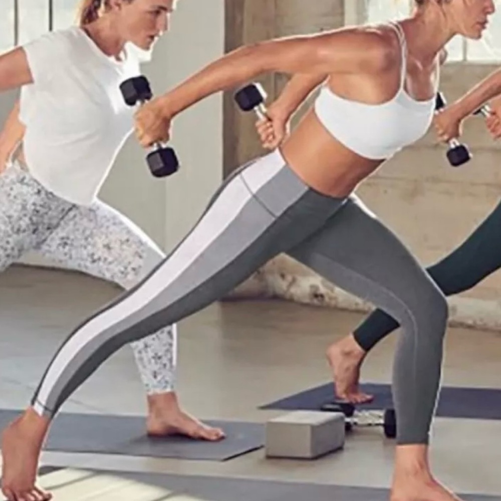 ATHLETA SALUTATION COLOR BLOCK ASYMMETRICAL POWERVITA 7/8 YOGA LEGGINGS